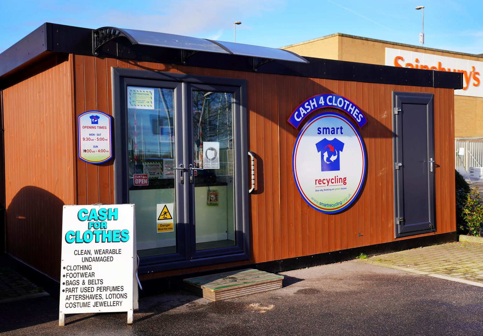 Retail Cabin Outlets - Cash for Clothes : Cash for Clothes